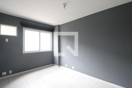 Suíte de apartamento para alugar com 2 quartos, 65m² em Barra da Tijuca, Rio de Janeiro