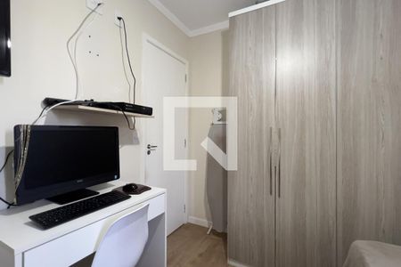Quarto de apartamento à venda com 2 quartos, 63m² em Jardim Flor da Montanha, Guarulhos