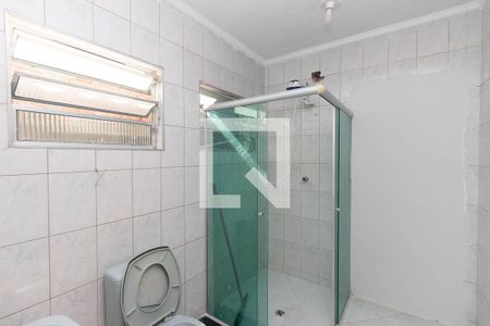 Banheiro de casa para alugar com 2 quartos, 125m² em Conjunto Habitacional Jova Rural, São Paulo