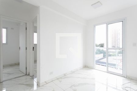 Sala  de apartamento para alugar com 2 quartos, 52m² em Itaquera, São Paulo