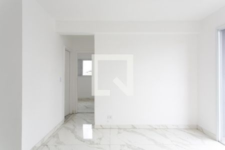 Sala  de apartamento para alugar com 2 quartos, 52m² em Itaquera, São Paulo