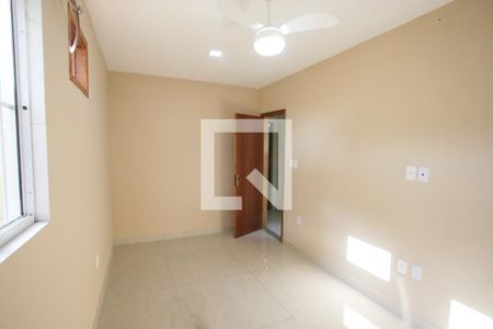 Quarto 1 de casa para alugar com 2 quartos, 100m² em Pechincha, Rio de Janeiro