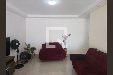 Sala de kitnet/studio para alugar com 2 quartos, 92m² em Jardim Presidente Dutra , Guarulhos