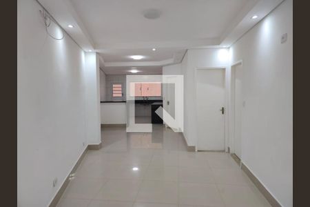 Sala de kitnet/studio para alugar com 2 quartos, 112m² em Jardim Presidente Dutra, Guarulhos
