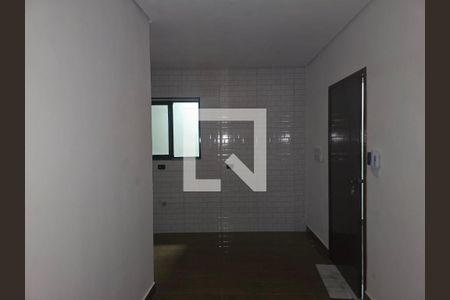 Sala e Cozinha de kitnet/studio para alugar com 1 quarto, 26m² em Jardim Presidente Dutra, Guarulhos