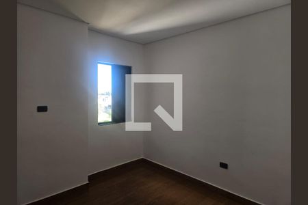 Quarto 02 de kitnet/studio para alugar com 2 quartos, 37m² em Jardim Presidente Dutra, Guarulhos