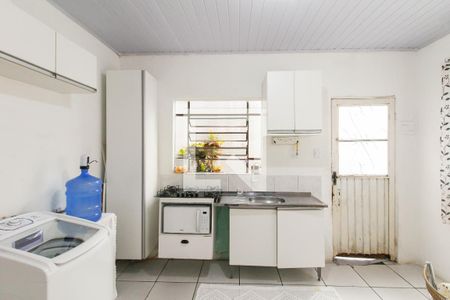Sala/Cozinha de casa à venda com 2 quartos, 36m² em Mato Grande, Canoas