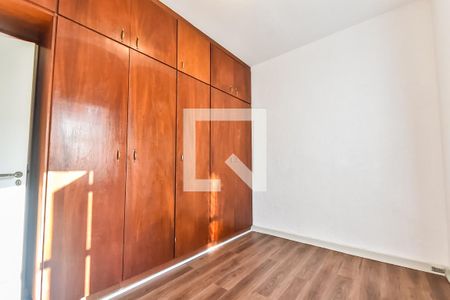Quarto 1 de casa à venda com 3 quartos, 117m² em Vila Monumento, São Paulo
