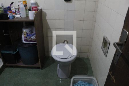 Banheiro Social de casa de condomínio para alugar com 2 quartos, 90m² em Pechincha, Rio de Janeiro