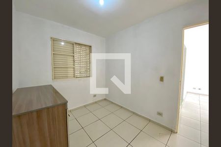 Quarto 2 de casa de condomínio para alugar com 2 quartos, 42m² em Vila Carmela I, Guarulhos