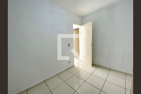 Quarto 2 de casa de condomínio para alugar com 2 quartos, 42m² em Vila Carmela I, Guarulhos