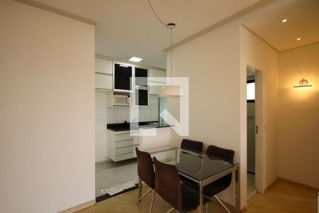 Sala de estar e sala de jantar de apartamento para alugar com 1 quarto, 50m² em Chácara Santo Antônio (zona Sul), São Paulo