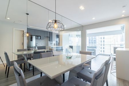 Sala de Jantar de apartamento para alugar com 1 quarto, 56m² em Vila Nova Conceição, São Paulo