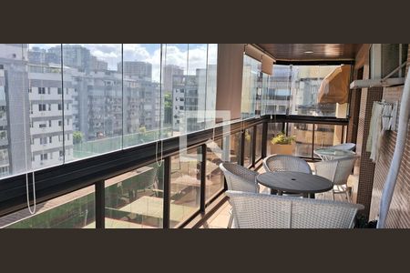 Apartamento para alugar com 4 quartos, 160m² em Barra da Tijuca, Rio de Janeiro