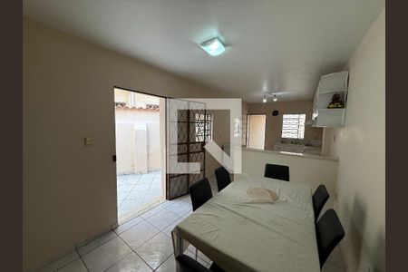 Cozinha de casa para alugar com 2 quartos, 180m² em Carlos Prates, Belo Horizonte