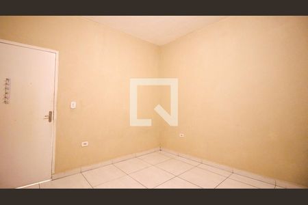 Casa para alugar com 2 quartos, 110m² em Parque Sao Rafael, São Paulo