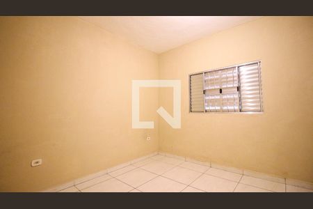 Casa para alugar com 2 quartos, 110m² em Parque Sao Rafael, São Paulo