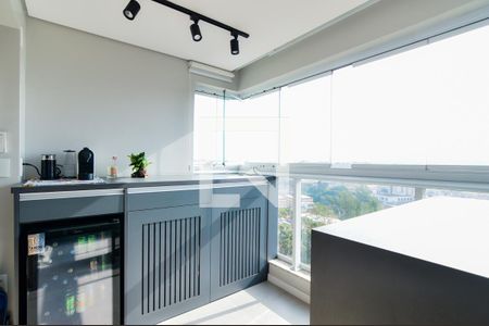 Varanda da Sala de apartamento à venda com 2 quartos, 55m² em Vila Galvão, Guarulhos