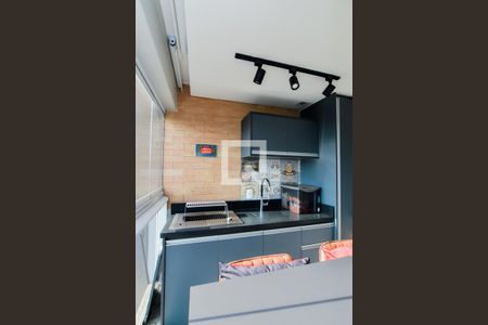 Varanda da Sala de apartamento à venda com 2 quartos, 55m² em Vila Galvão, Guarulhos