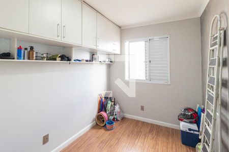 Quarto 1 de apartamento para alugar com 2 quartos, 44m² em Vila da Oportunidade, Carapicuíba