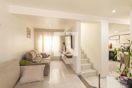 Sala de casa de condomínio à venda com 3 quartos, 70m² em Boqueirão, Curitiba