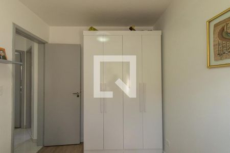 Quarto 1 de casa de condomínio à venda com 3 quartos, 70m² em Boqueirão, Curitiba