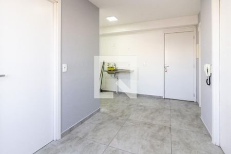 Sala de apartamento para alugar com 2 quartos, 40m² em Vila das Bandeiras, Guarulhos