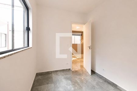 Quarto de casa de condomínio para alugar com 2 quartos, 52m² em Hauer, Curitiba