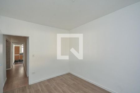 Quarto 3 de casa para alugar com 4 quartos, 180m² em Cidade Dutra, São Paulo