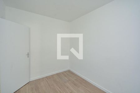 Quarto 1 de casa para alugar com 4 quartos, 180m² em Cidade Dutra, São Paulo