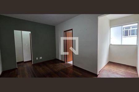 Sala de apartamento para alugar com 3 quartos, 75m² em Buritis, Belo Horizonte