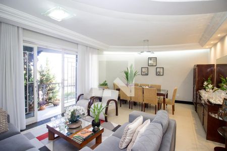 Sala de casa à venda com 3 quartos, 366m² em Europa, Contagem