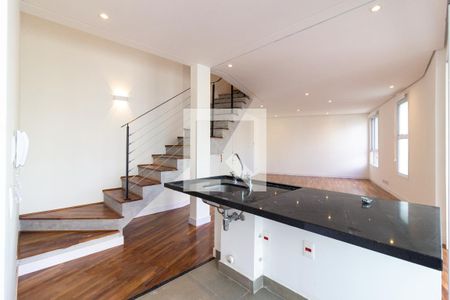 Sala/Cozinha de apartamento para alugar com 2 quartos, 95m² em Sumaré, São Paulo