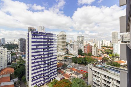 Vista/Varanda de apartamento para alugar com 2 quartos, 95m² em Sumaré, São Paulo