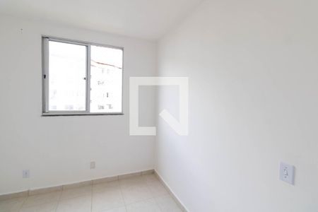 Quarto 2 de apartamento para alugar com 2 quartos, 40m² em Campo Grande, Rio de Janeiro