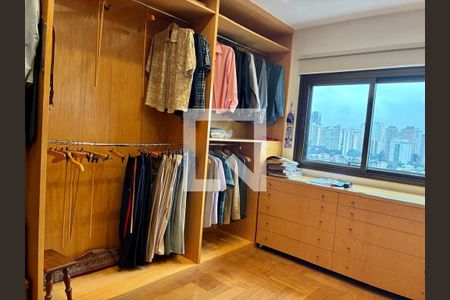 Closet de apartamento à venda com 3 quartos, 330m² em Santa Cecilia, São Paulo