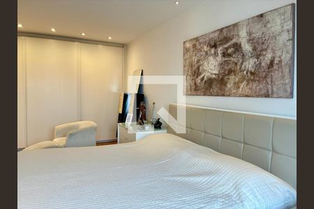 Quarto de apartamento à venda com 3 quartos, 330m² em Santa Cecilia, São Paulo