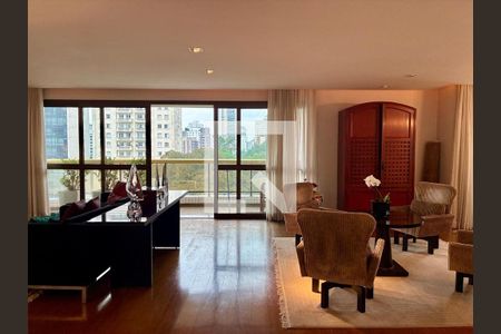 Sala de apartamento à venda com 3 quartos, 330m² em Santa Cecilia, São Paulo