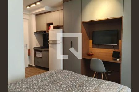 Quarto de apartamento para alugar com 1 quarto, 25m² em Santo Amaro, São Paulo