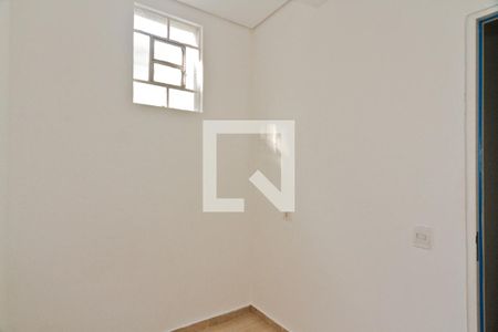 Quarto 2 de casa para alugar com 2 quartos, 45m² em Sítio do Mandaqui, São Paulo