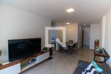 Sala de apartamento à venda com 2 quartos, 70m² em Santa Rosa, Niterói