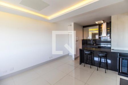 Sala  de casa de condomínio à venda com 2 quartos, 61m² em Alphaville Industrial, Barueri