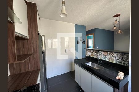 Cozinha de apartamento para alugar com 2 quartos, 55m² em Jardim Sol Nascente, Jacareí