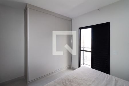 Quarto 1 de apartamento para alugar com 2 quartos, 42m² em Vila Nova, São Paulo