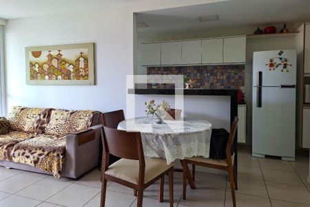 Sala de apartamento para alugar com 2 quartos, 73m² em Maravista, Niterói
