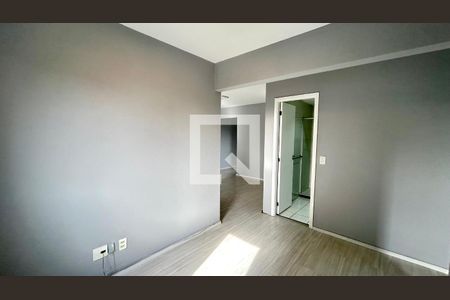 Sala de apartamento para alugar com 2 quartos, 67m² em Jardim Sao Ricardo, Guarulhos