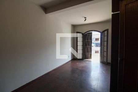 Quarto 1 de casa para alugar com 3 quartos, 233m² em Jardim Arpoador, São Paulo