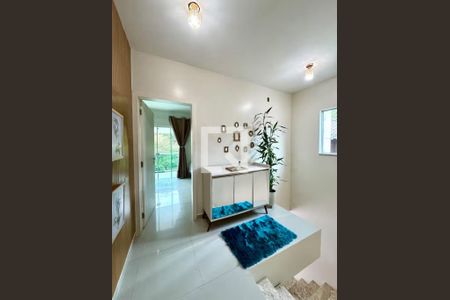 Sala de casa para alugar com 2 quartos, 146m² em Praia Mole, Florianópolis