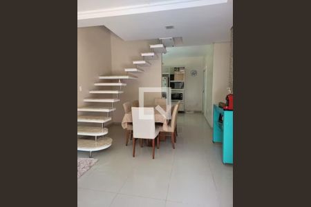 Sala de casa para alugar com 2 quartos, 146m² em Praia Mole, Florianópolis