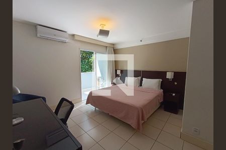 Quarto de kitnet/studio para alugar com 1 quarto, 38m² em Praia do Pecado, Macaé